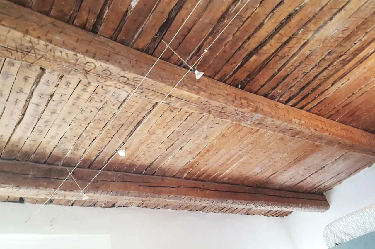 Gregbnb - Filet Suspendu ! - Parking Inclus - Climatise - Wifi -15Min Gare Toulon
